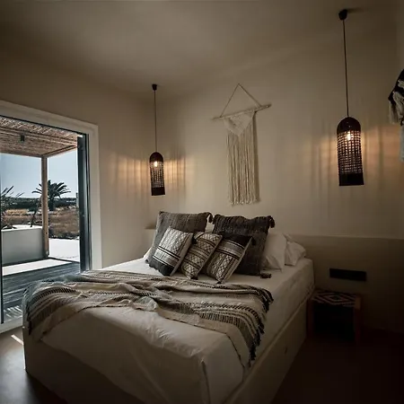 Seesoo Paros Beachfront (adults Only) Pounda