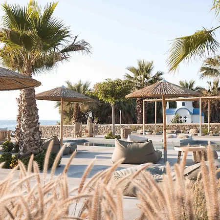 Seesoo Paros Beachfront Luxury Hideaway (adults Only) 4*