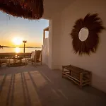 Ξενοδοχείο Seesoo Paros Beachfront Luxury Hideaway (adults Only) 4*