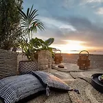 Seesoo Paros Beachfront Luxury Hideaway (adults Only) Ξενοδοχείο