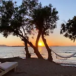 Seesoo Paros Beachfront Luxury Hideaway (adults Only) Ξενοδοχείο