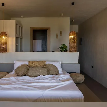 Seesoo Paros Beachfront Luxury Hideaway (adults Only) 4* Pounda