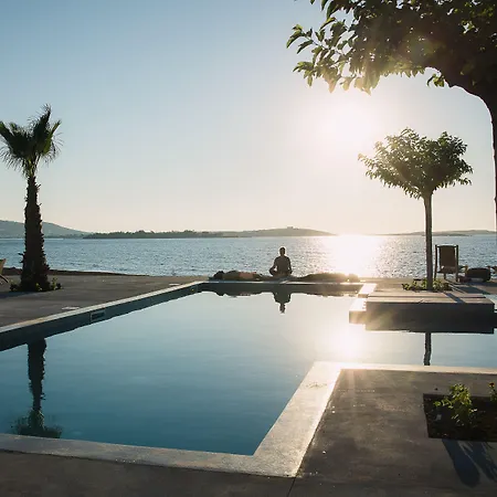 Seesoo Paros Beachfront (adults Only) Pounda