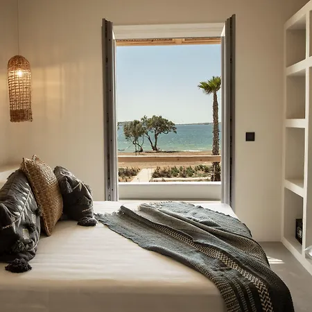 Seesoo Paros Beachfront Luxury Hideaway (adults Only) 4* Pounda