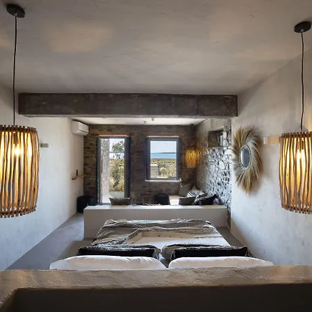Seesoo Paros Beachfront Luxury Hideaway (adults Only) 4* Pounda