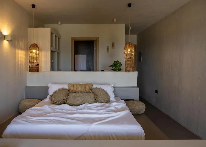 Seesoo Paros Beachfront Luxury Hideaway (adults Only) 4* Pounda