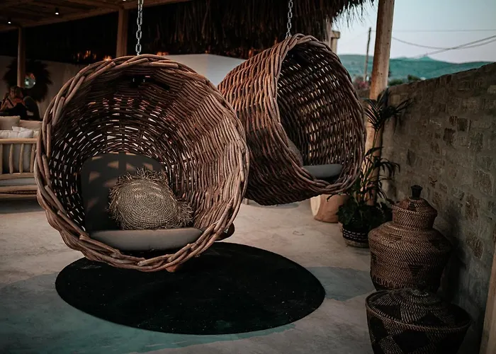 Seesoo Paros Beachfront Luxury Hideaway (adults Only) ホテル Pounda