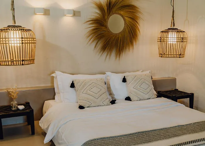 Seesoo Paros Beachfront Luxury Hideaway (adults Only)