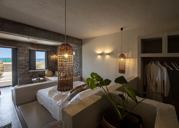 Seesoo Paros Beachfront Luxury Hideaway (adults Only) Hotel 4*