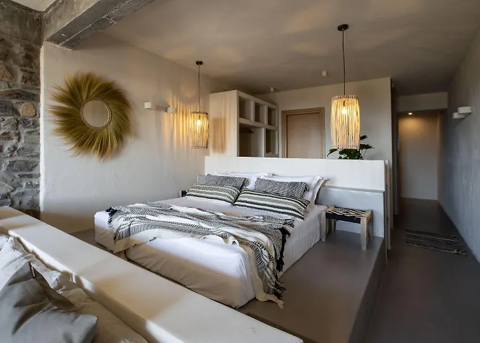 Seesoo Paros Beachfront Luxury Hideaway (adults Only) Hotel 4*